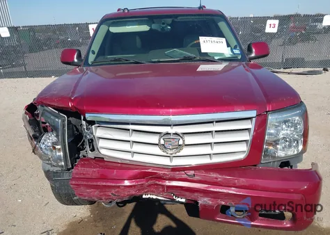 2004 Cadillac Escalade Standard from USA, damaged, VIN 1GYEK63N94R176972